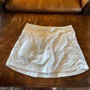 Lululemon pace rival skort mid rise long.